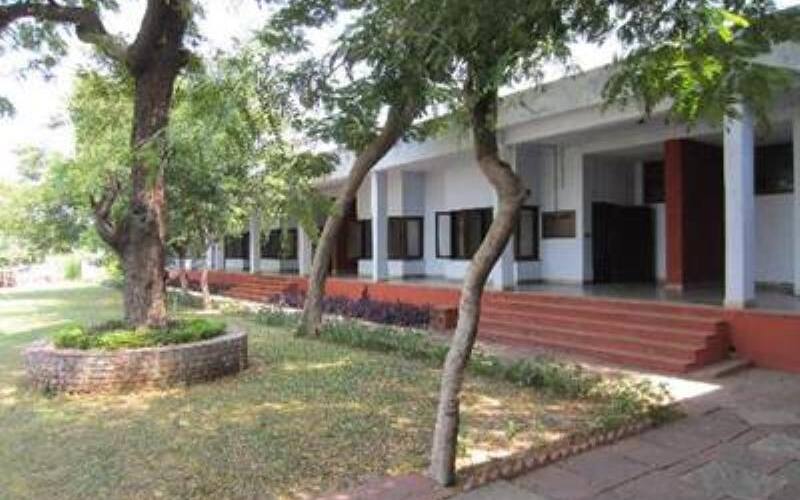 Lauries Hotel, Agra 1